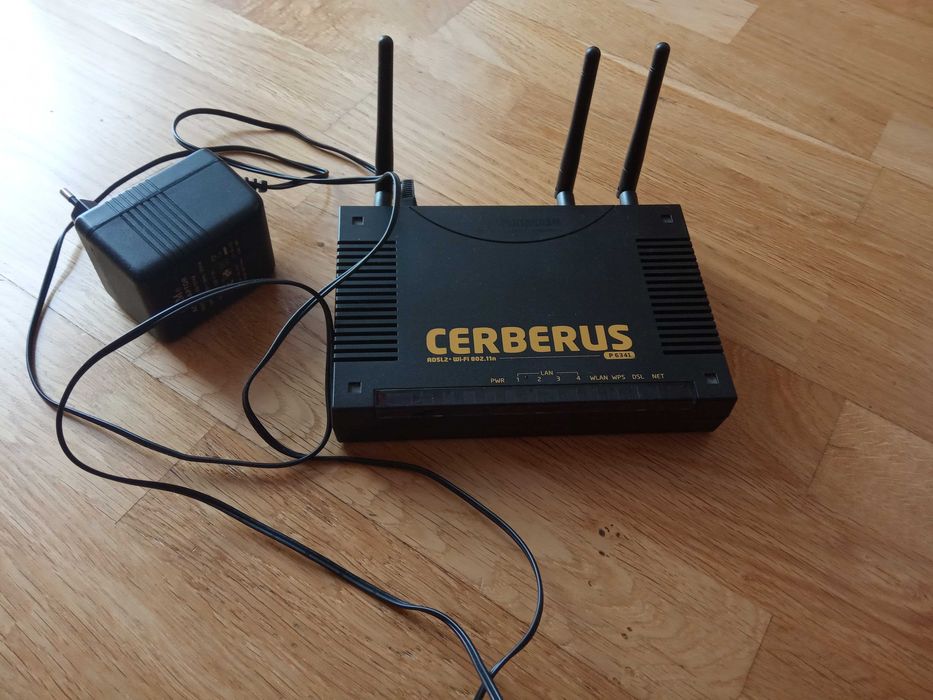 Router Pentagram Cerberus 6341 - stan bardzo dobry!