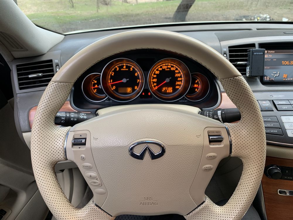 Infiniti m35x 2008