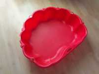 Czerwona piaskownica plastikowa muszelka 95 x 79