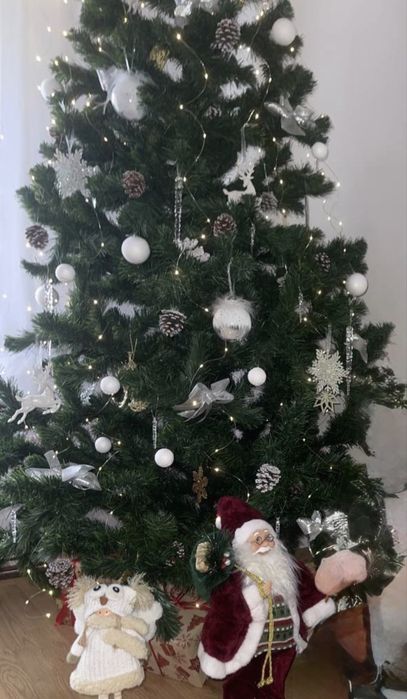 Ялинка 2,3 метра , темно-зелена