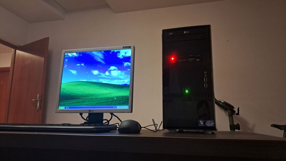 Retro Zestaw do Gier Retro WinXP/SSD/2x3.1GHz/GT9500/4GB/Monitor LG