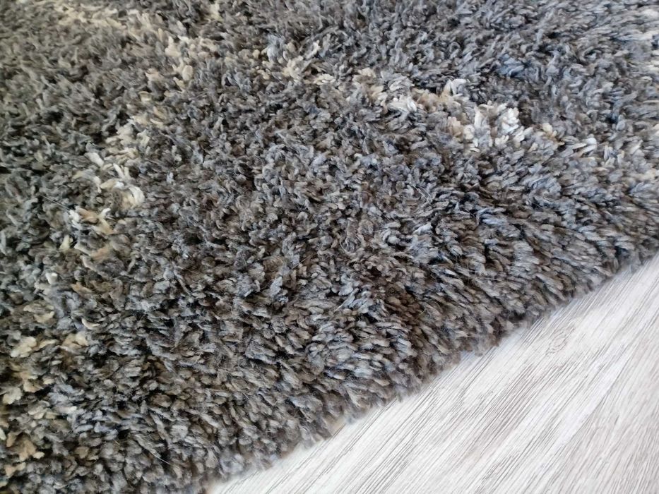 Dywan szary jysk