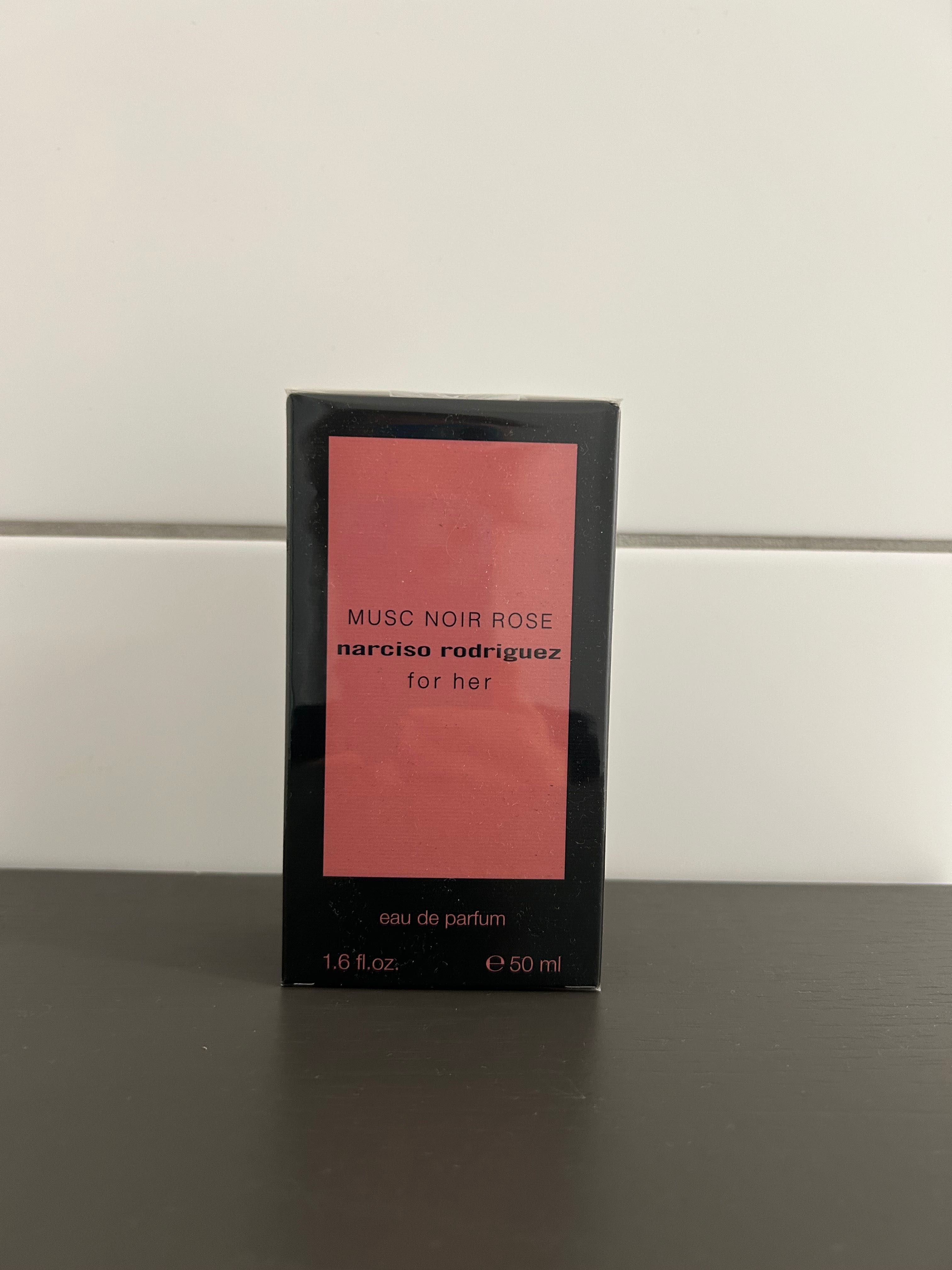 Narcisco Rodriguez
for her Musc Noir Rose 50 ml