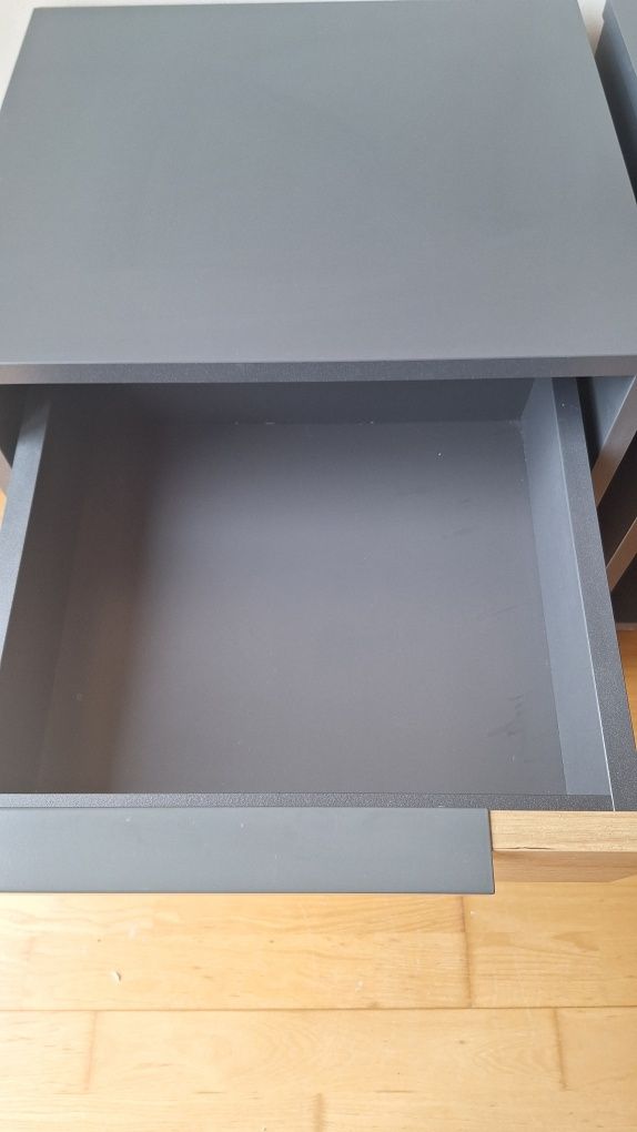 Szafki nocne w stylu loft
