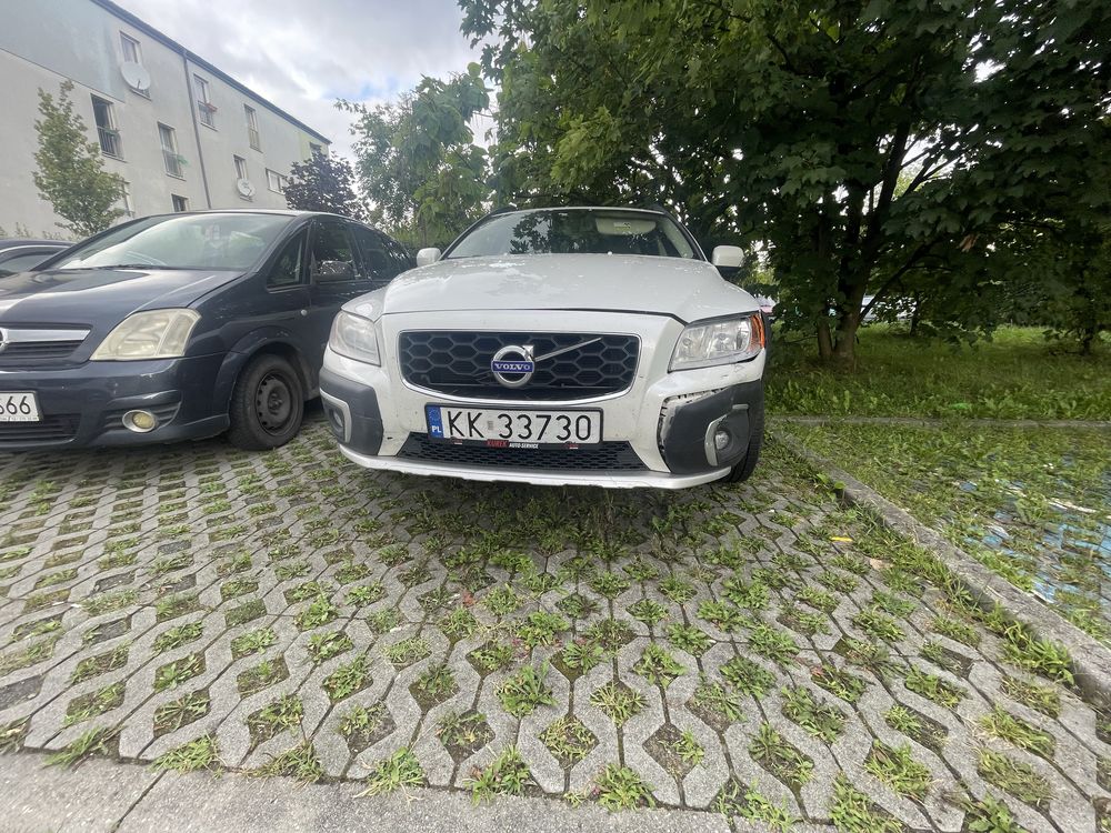 Volvo xc70, rok 2014