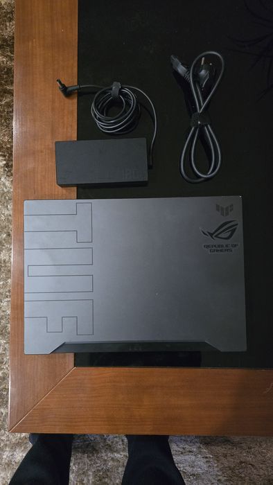 Asus TUF Dash F15, I7, 3050TI, 16Gb ram