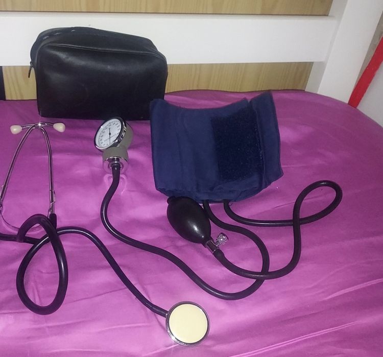 Monitor ciśnienia krwi ramię tonometr ciśnienie krwi stetoskop