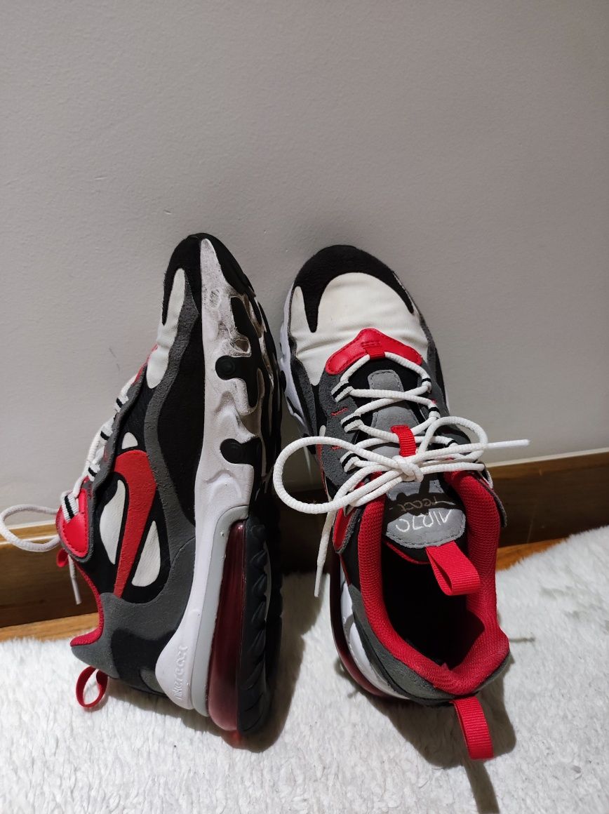 Ténis Nike react 38