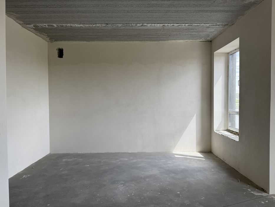 Однокімнатна квартира-студія ЖК Молодість