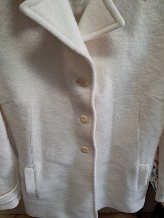 Casaco.  Salsa. Em muito bom estado.