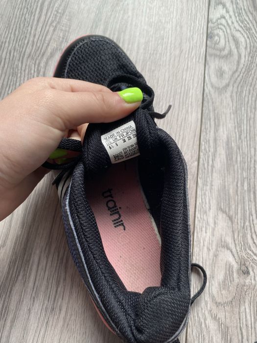 Lekkie damskie buty do biegania Adidas