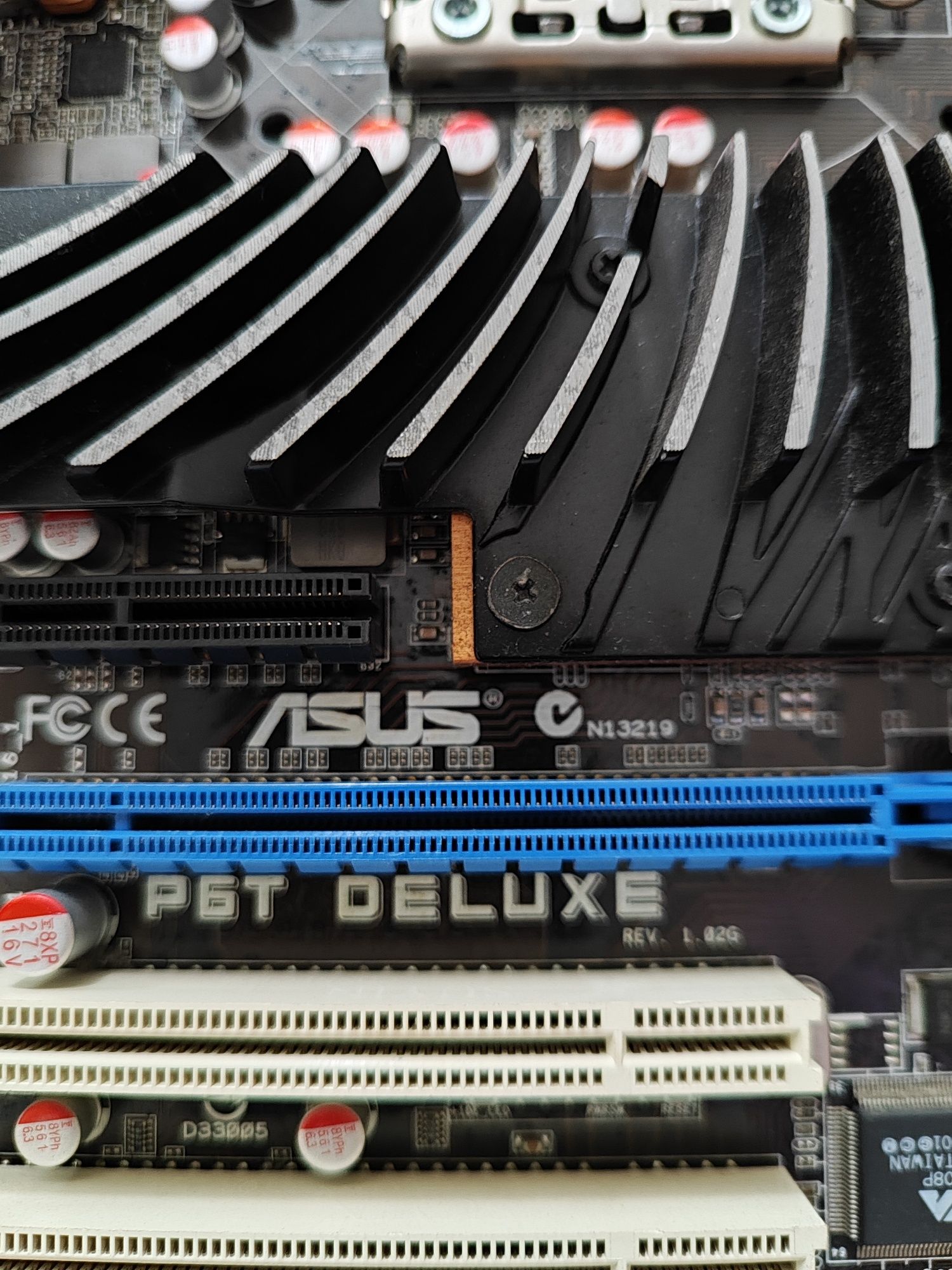 Płyta główna Asus P6T Deluxe P6T 3x2GB Ram + i7 2.66