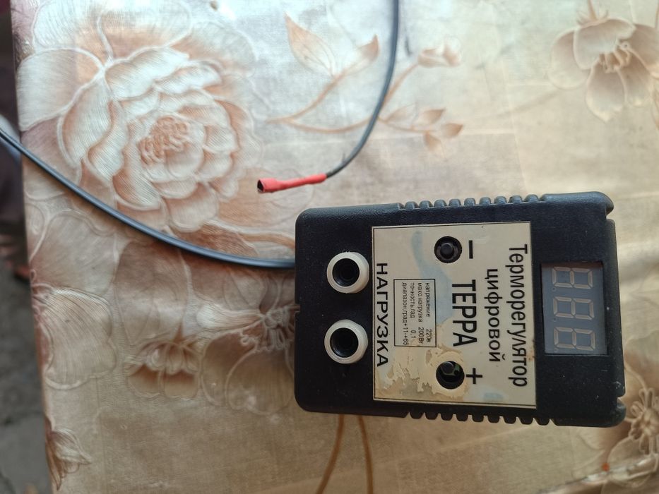Продам терморегулятор на инкубатор цена 280гр