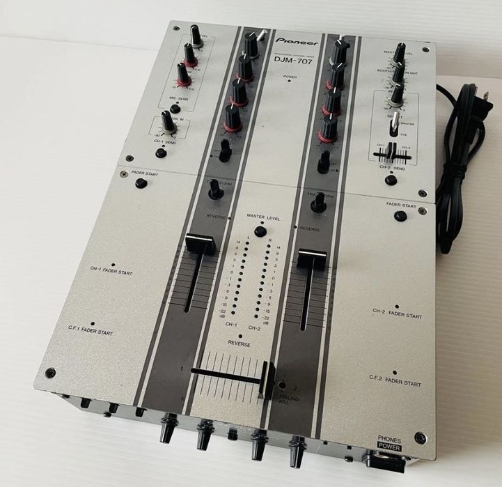 Pioneer Djm 707 - Mesa de Mistura de DJ