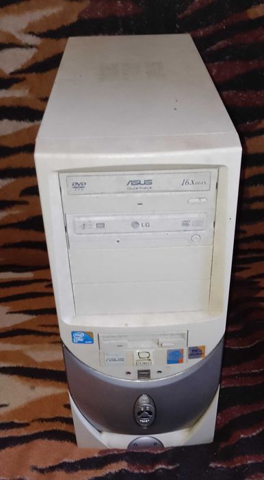 Intel core i3 2100 s1155 + DDR3 4gb 1600mhz + термопаста.+ кабель SATA