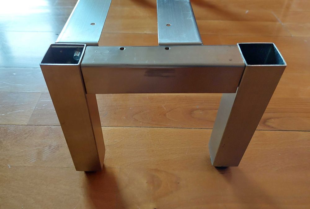 Estrutura de Pés Ikea em Aço