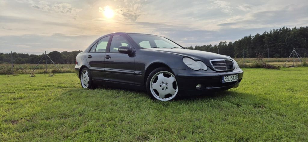 Mercedes C Klasa W 203 2.2 CDI
