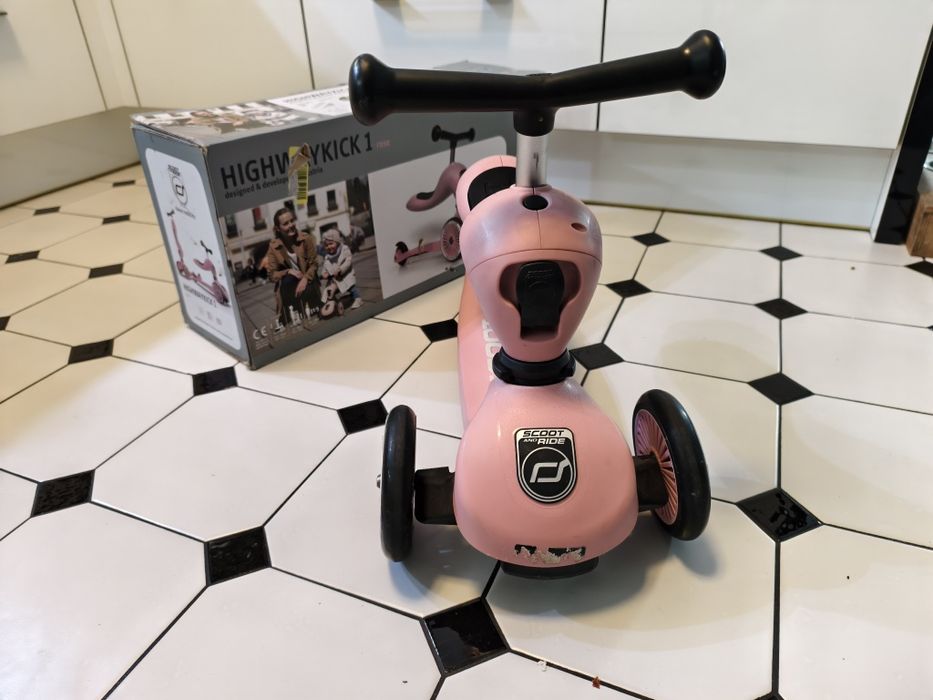 Hulajnoga jeździk Scoot and Ride 2w1