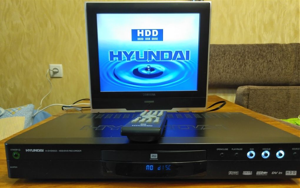 HYUNDAI H-DVD5023 записывающий DVD плеер со встроенным HDD 250 Гб