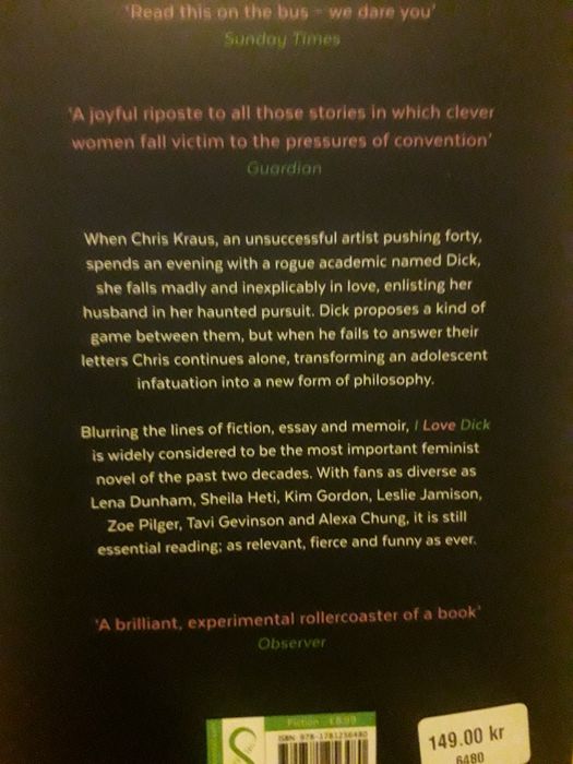 Livro em Inglês  "I love Dick "