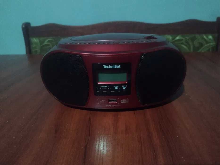 Radio Technisat 1990 Red Nowe CD MP3 BT FM wysyłka