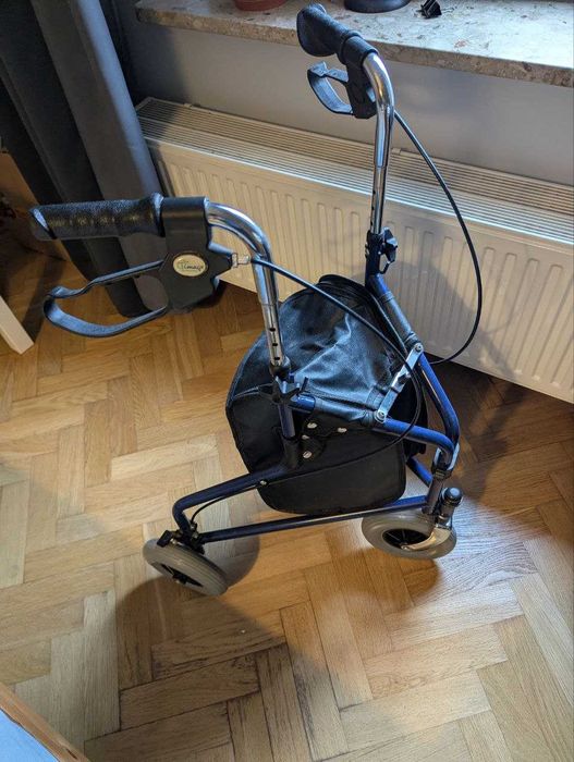 Chodzik rehabilitacyjny trójkołowy balkonik podpórka z torbą
