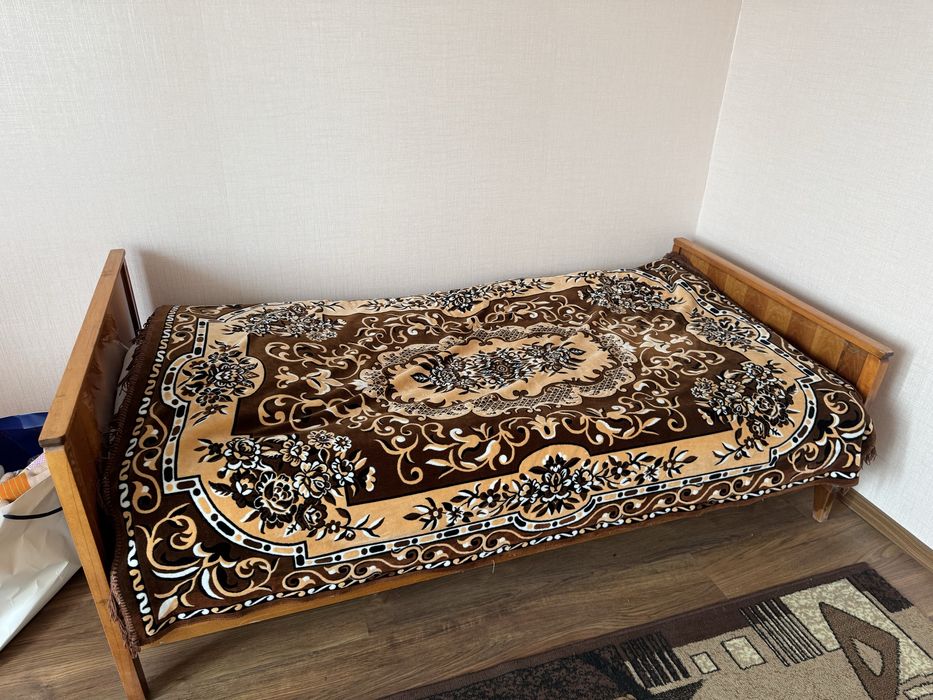 Продам ліжко самовивіз