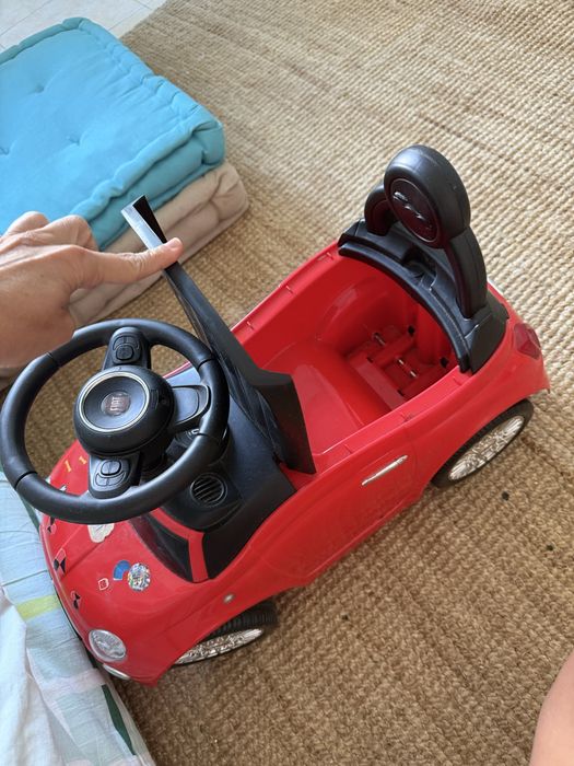 Vendo carrinho miniatura FIAT para criancas
