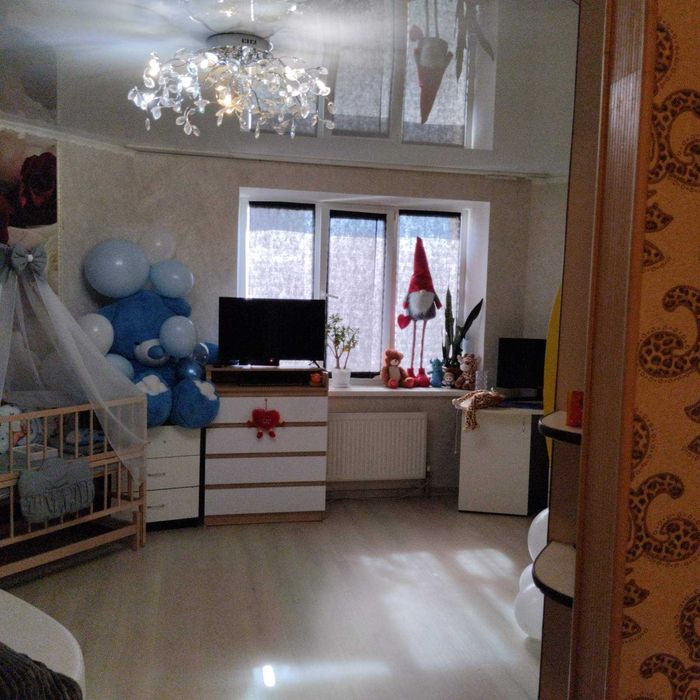 Продається 1 кімнатна квартира район Замостянський 3449