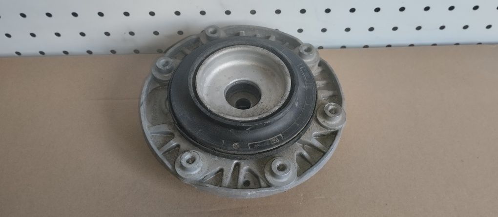 Опора амортизатора BMW 1(F20)/3(F30-32)