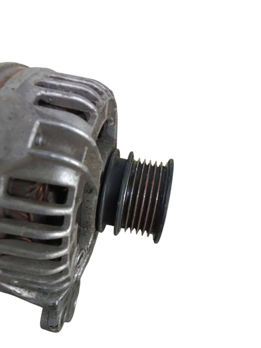 Alternator Ibiza Arosa Polo Fabia Cordoba Bora Caddy Lupo 1.4 1.6 90A