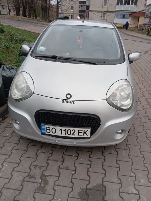 Автомобіль Geely GC2