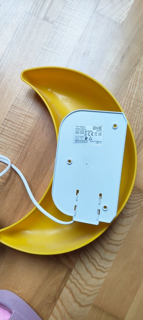 Lampa IKEA dla dziecka księżyc