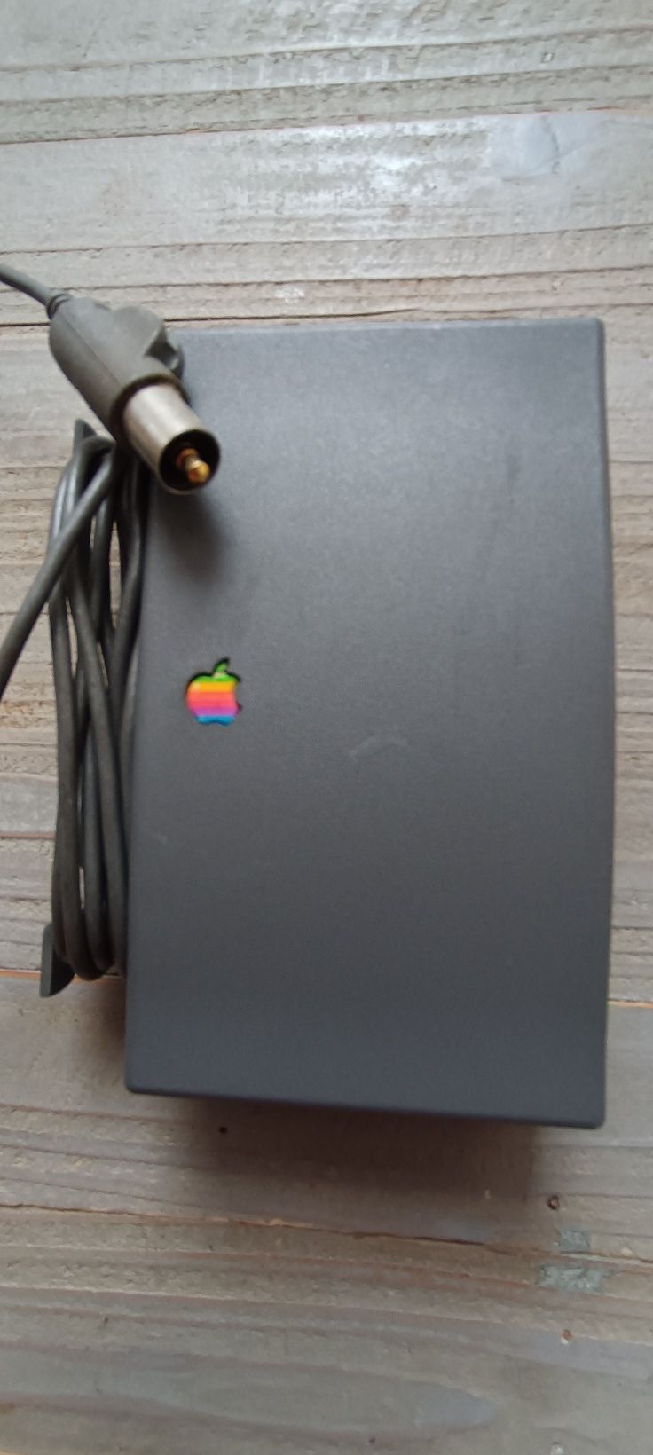 Macintosh Powerbook Duo AC adaptor M7783