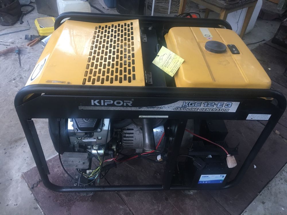 Бензиновий 3 фазний генератор Kipor KGE 12 E3. (8,5 кВт потужність)