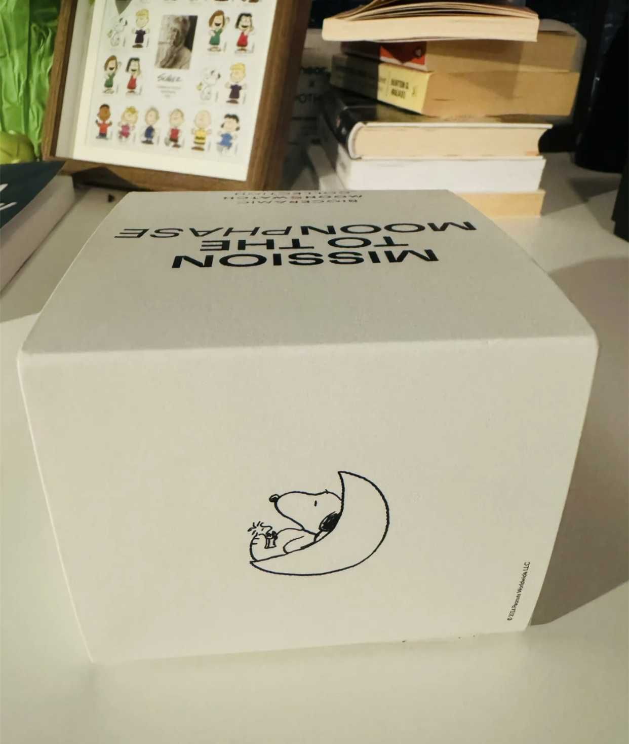 Swatch x Omega Bioceramic Moonswatch Mission To Moonphase Snoopy
