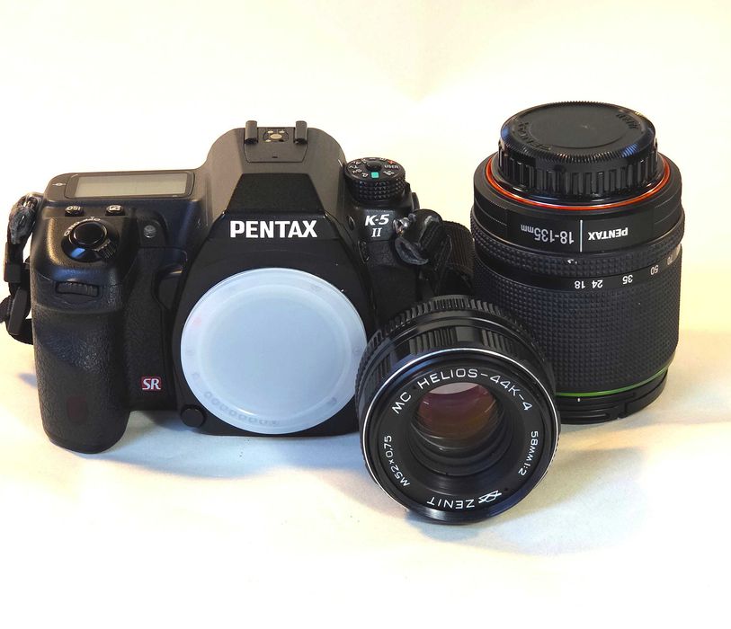 Pentax K5/2 SR + obiektyw Pentax 18-135 + dodatki