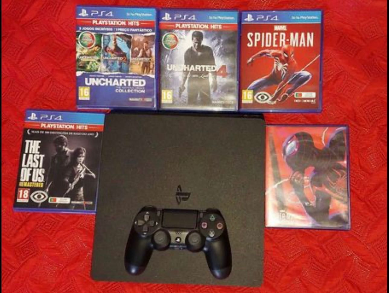 Playstation 4 1TB c/ 5 jogos e comando