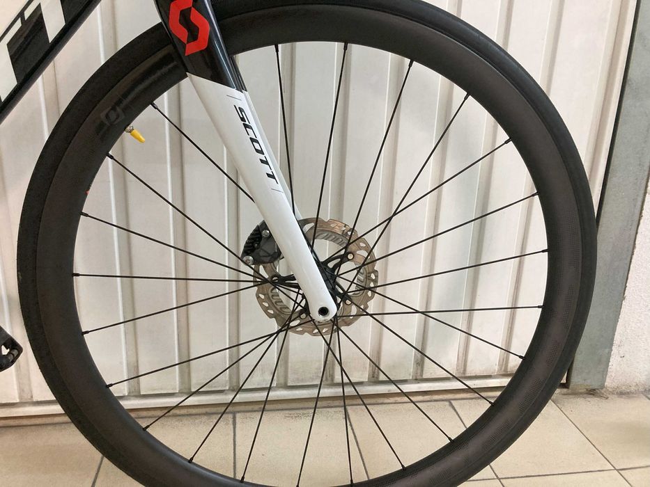 Scott Addict RC 20 disc rodas carbono