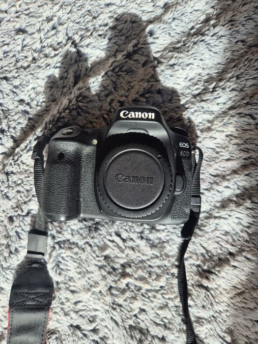 Canon EOS  80D+obiektyw, ladowarka