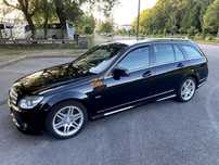 Mercedes-Benz C250