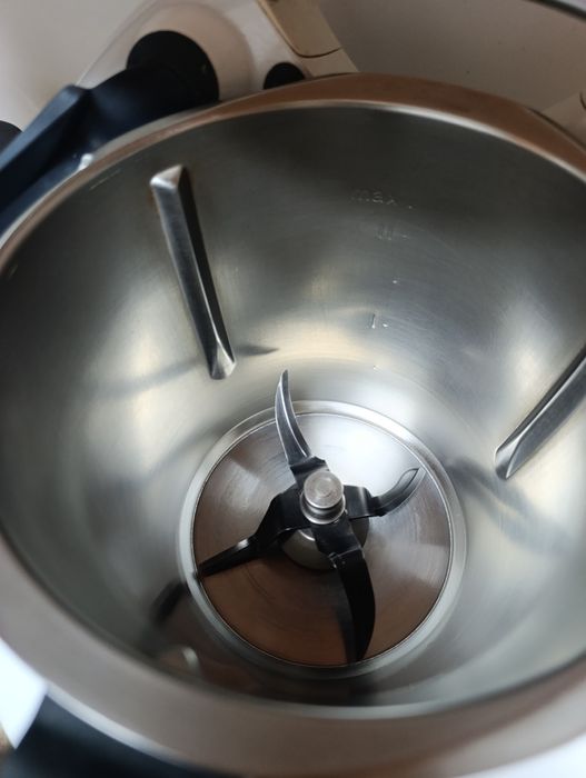 Bimby TM5 usada a funcionar bem