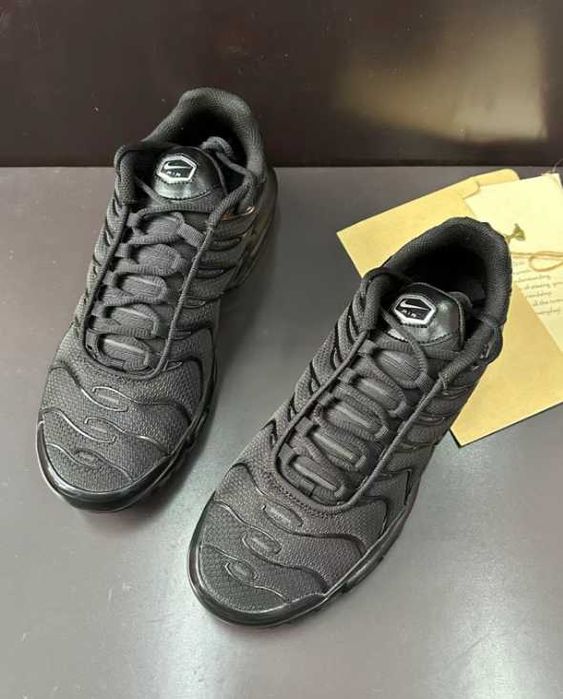 Buty Trampk Nike Air Max TN Black R. 41