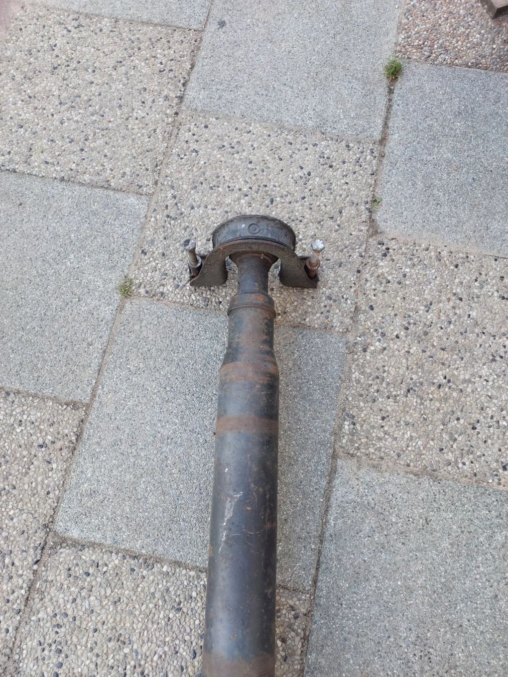 Wał Mercedes Sprinter 00-06r. ok 216 cm