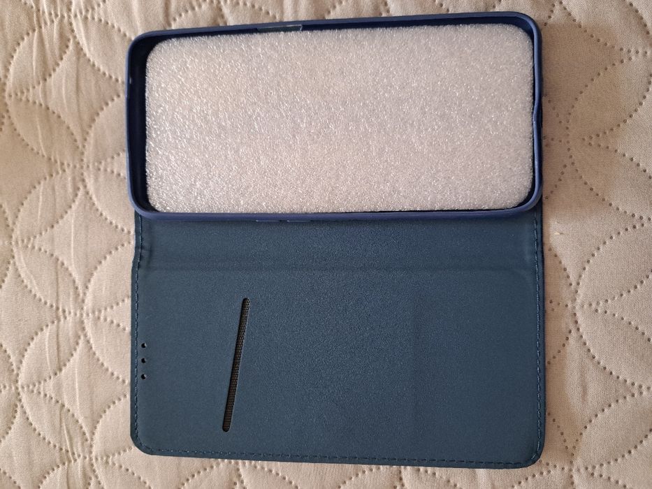 Etui na telefon REALMI 8 5G kolor navy