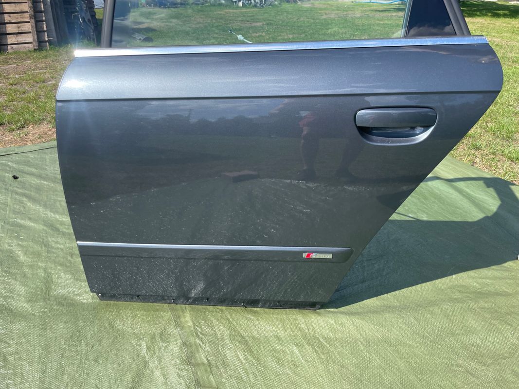 Audi A4 B7 Avant Drzwi Lewy Tył Tył Kolor Lx7z