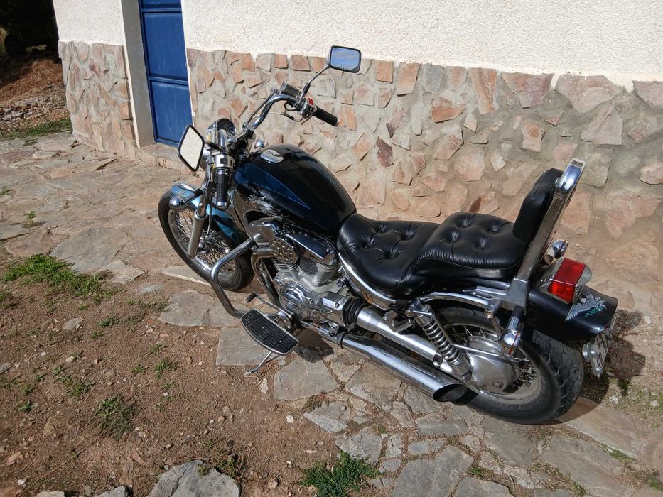 Suzuki intruder 1400