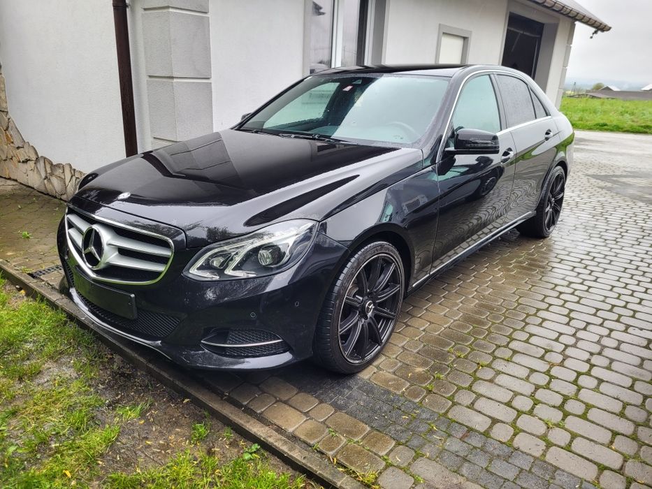 Mercedes Benz E350 3.0 V6 4Matic