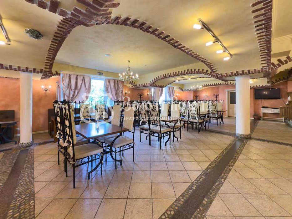 Комерційний об'єкт, 3 пов. Гарний стан. Боярка, Фастівський район