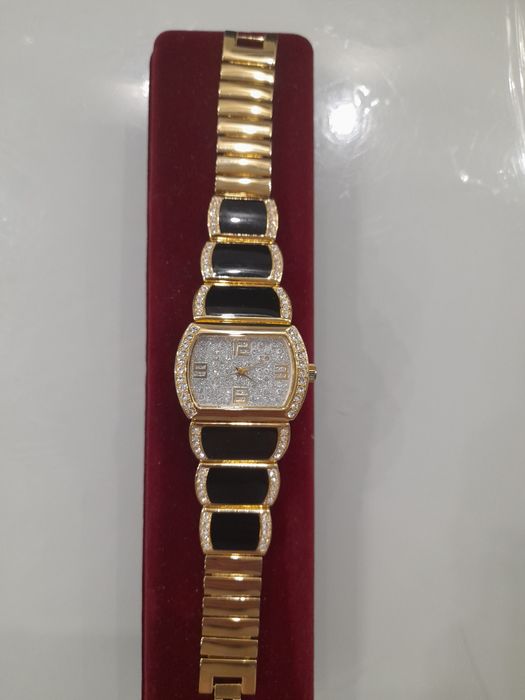 Часы женские б/у